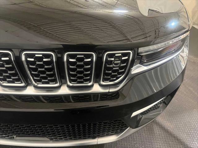 Certified 2023 Jeep Grand Cherokee Summit image 5