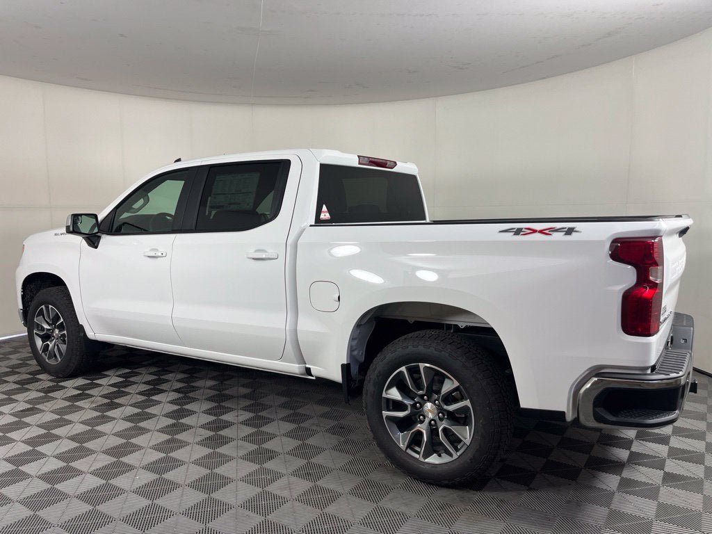 New 2026 Chevrolet Silverado 1500 LT AWD/4WD image 12