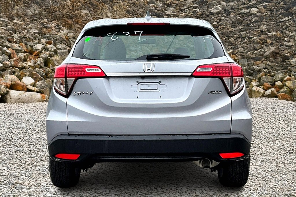 Used 2021 Honda HR-V LX image 4