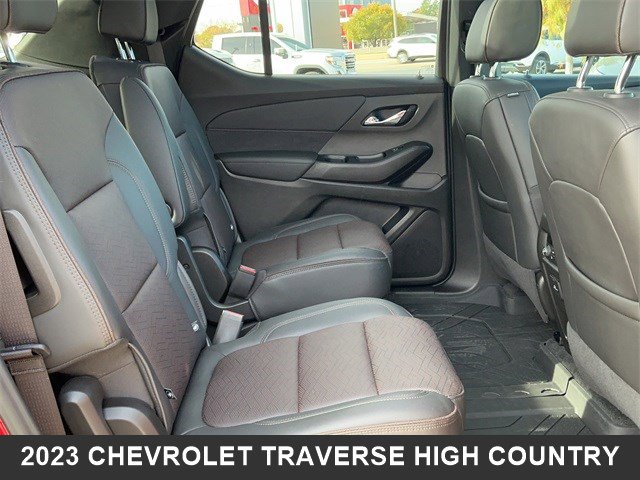 Used 2023 Chevrolet Traverse High Country image 19