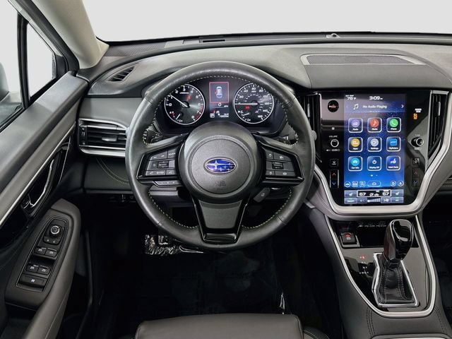 Certified 2025 Subaru Outback Onyx Edition AWD/4WD image 25