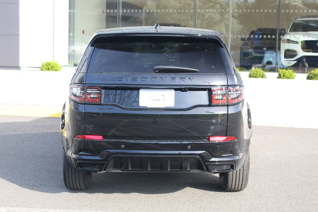 New 2026 Land Rover Discovery Sport Landmark image 7