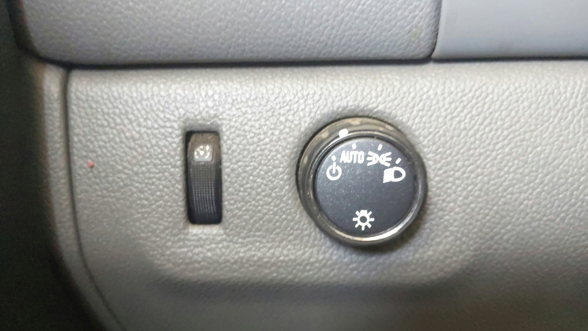 Used 2021 GMC Canyon Elevation Standard RWD image 25