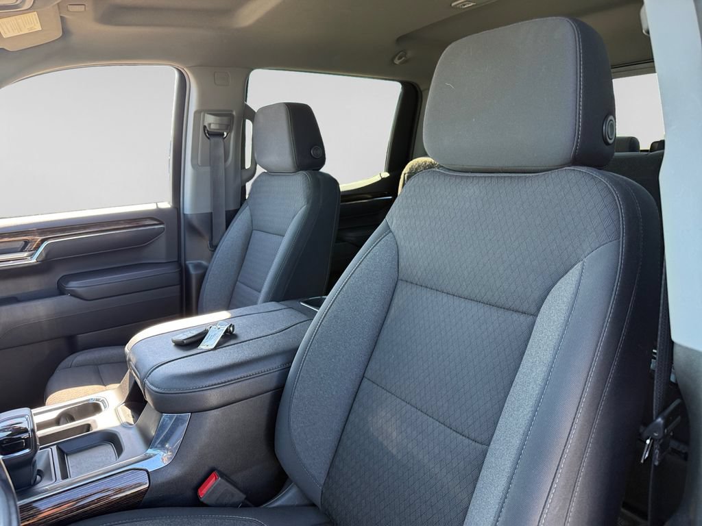Used 2024 GMC Sierra 1500 Elevation w/ Preferred Package AWD/4WD image 23