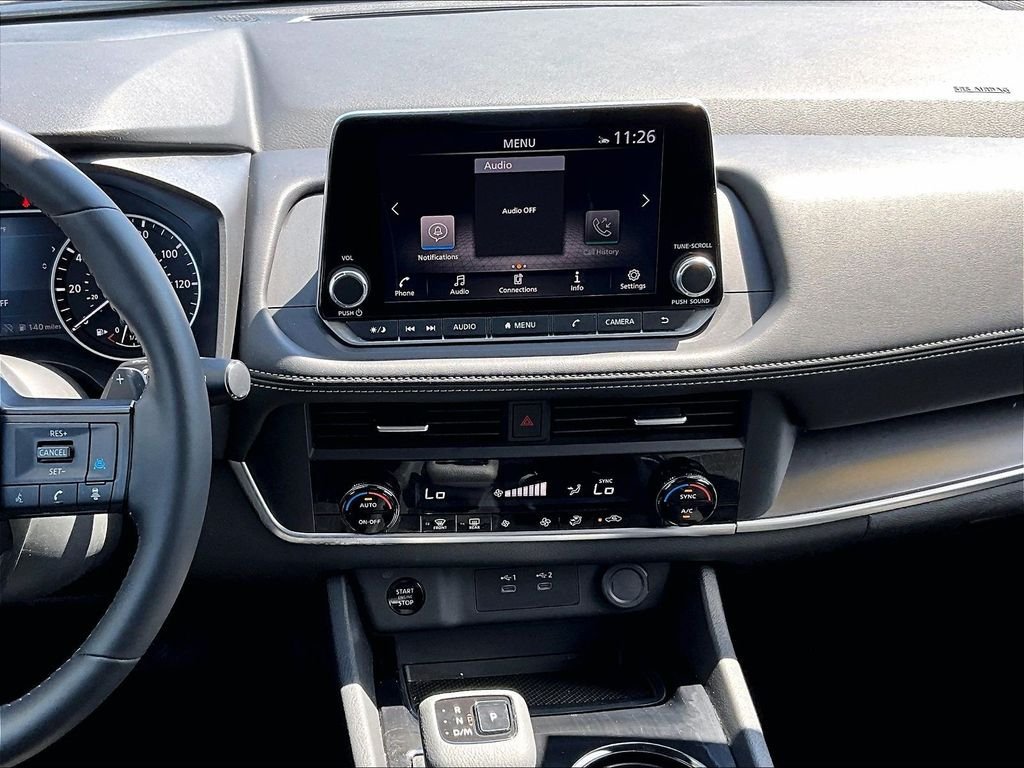 Certified 2026 Nissan Rogue SV AWD/4WD image 18