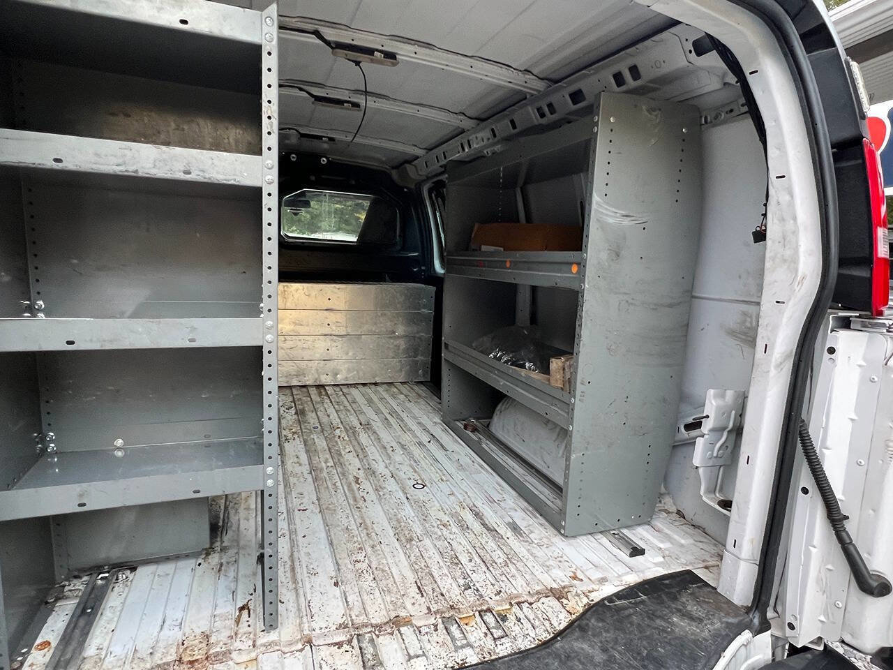 Used 2022 Chevrolet Express 2500 w/ Driver Convenience Package image 9