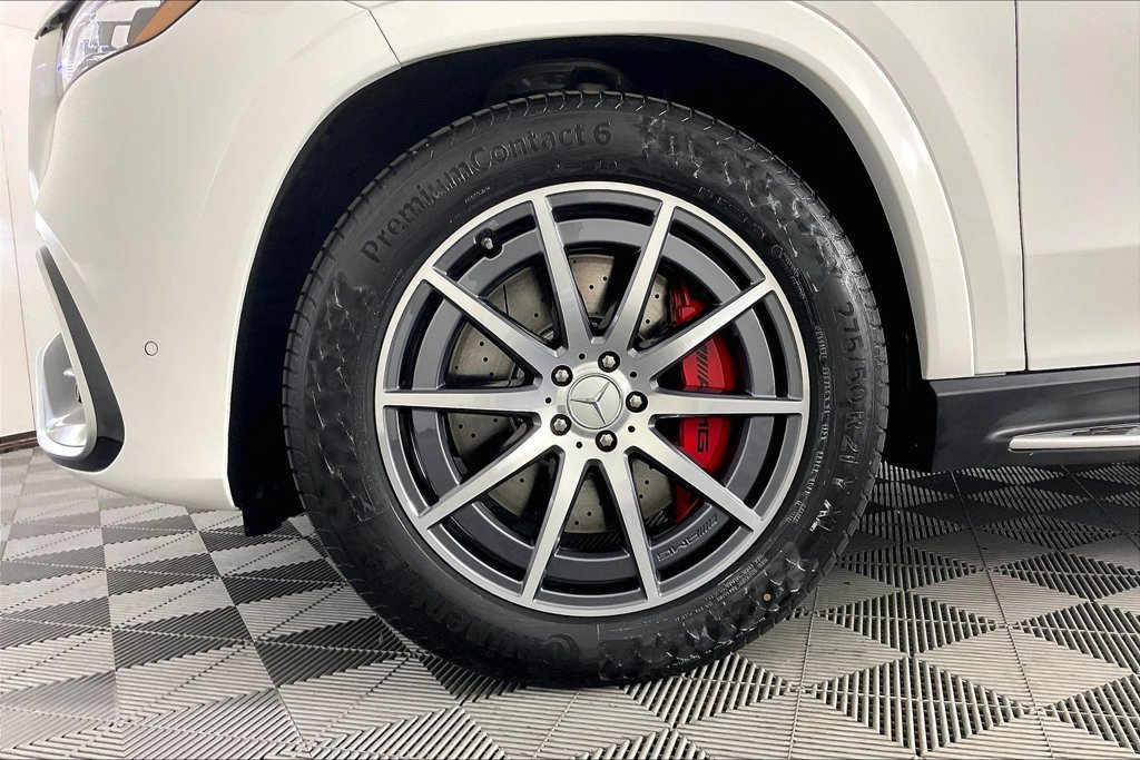 Certified 2025 Mercedes-Benz GLS 63 AMG 4MATIC image 8