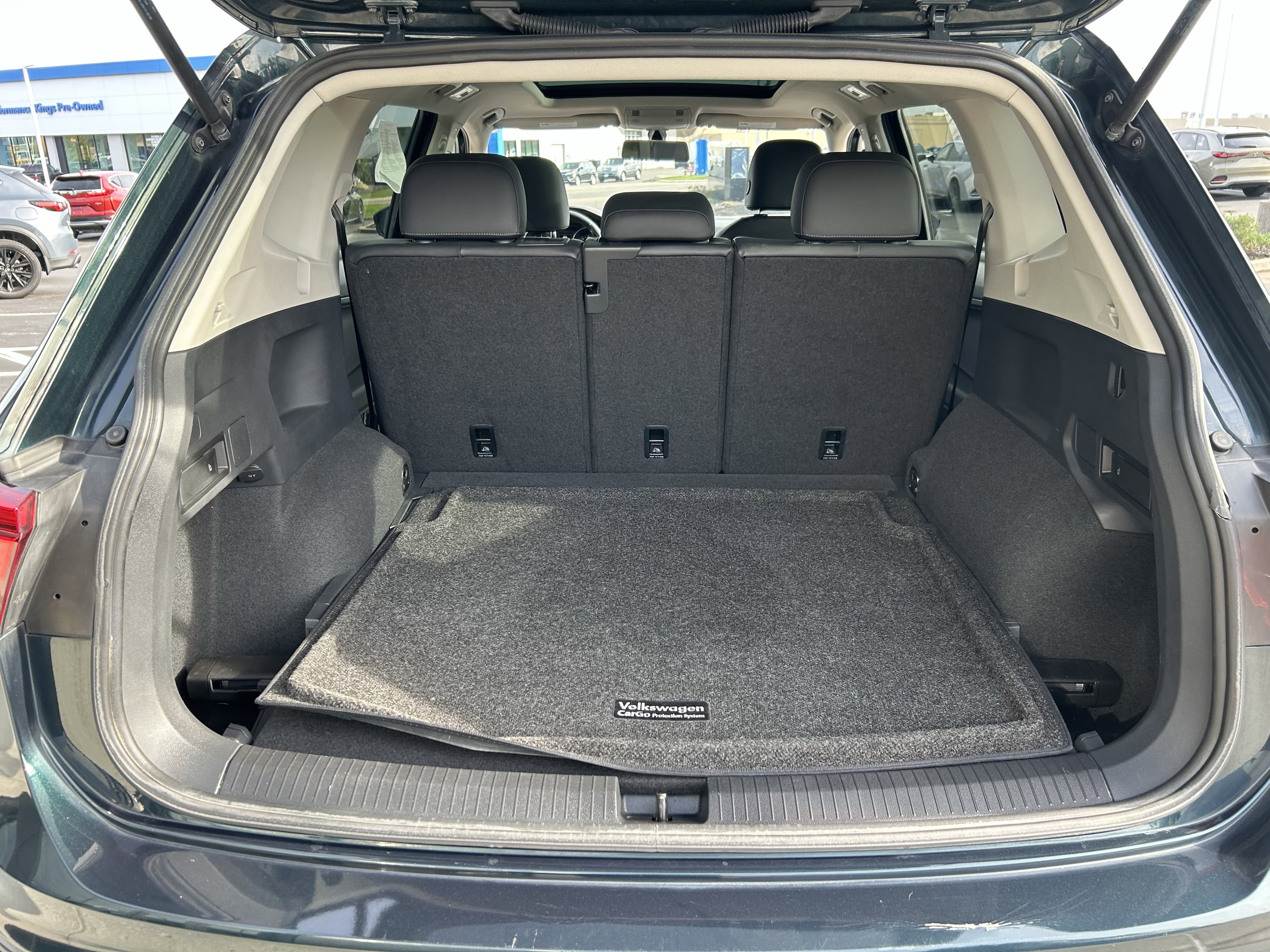 Used 2019 Volkswagen Tiguan SE w/ Panoramic Sunroof Package image 26