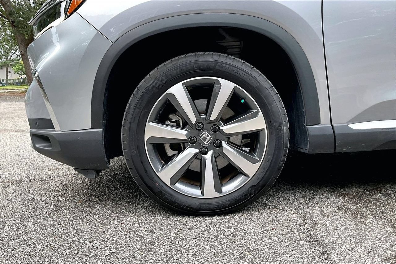 Used 2025 Honda Pilot Touring image 34