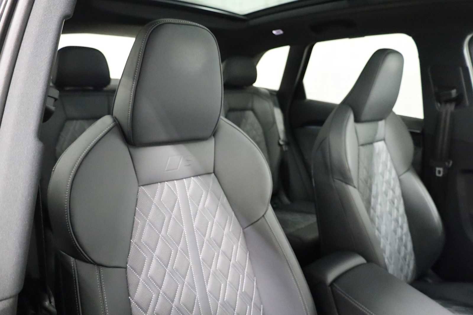 Certified 2025 Audi SQ5 Premium Plus w/ Premium Plus Package image 21