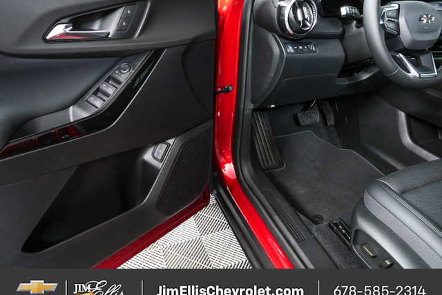 New 2026 Chevrolet Equinox LT w/ Convenience Package II image 7