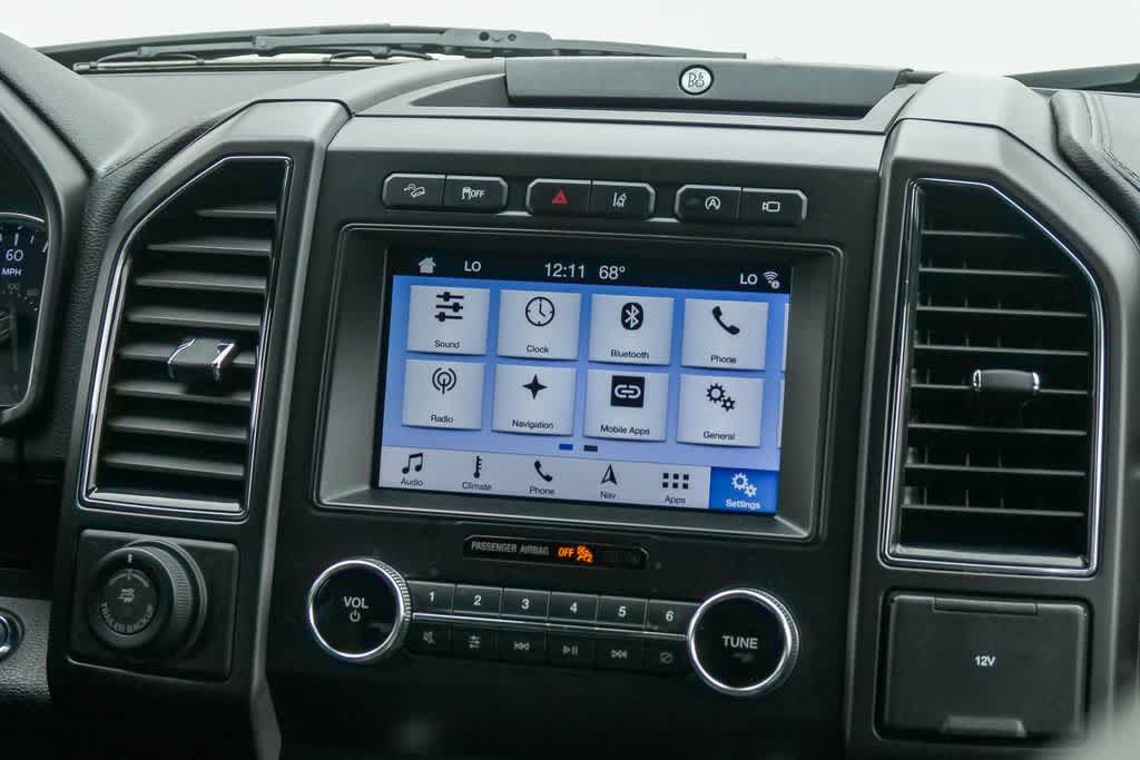 Used 2019 Ford Expedition Limited w/ Equipment Group 302A AWD/4WD image 12