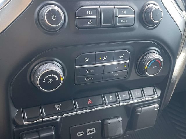 Used 2022 Chevrolet Silverado 3500 LT w/ Remote Start Package AWD/4WD image 17