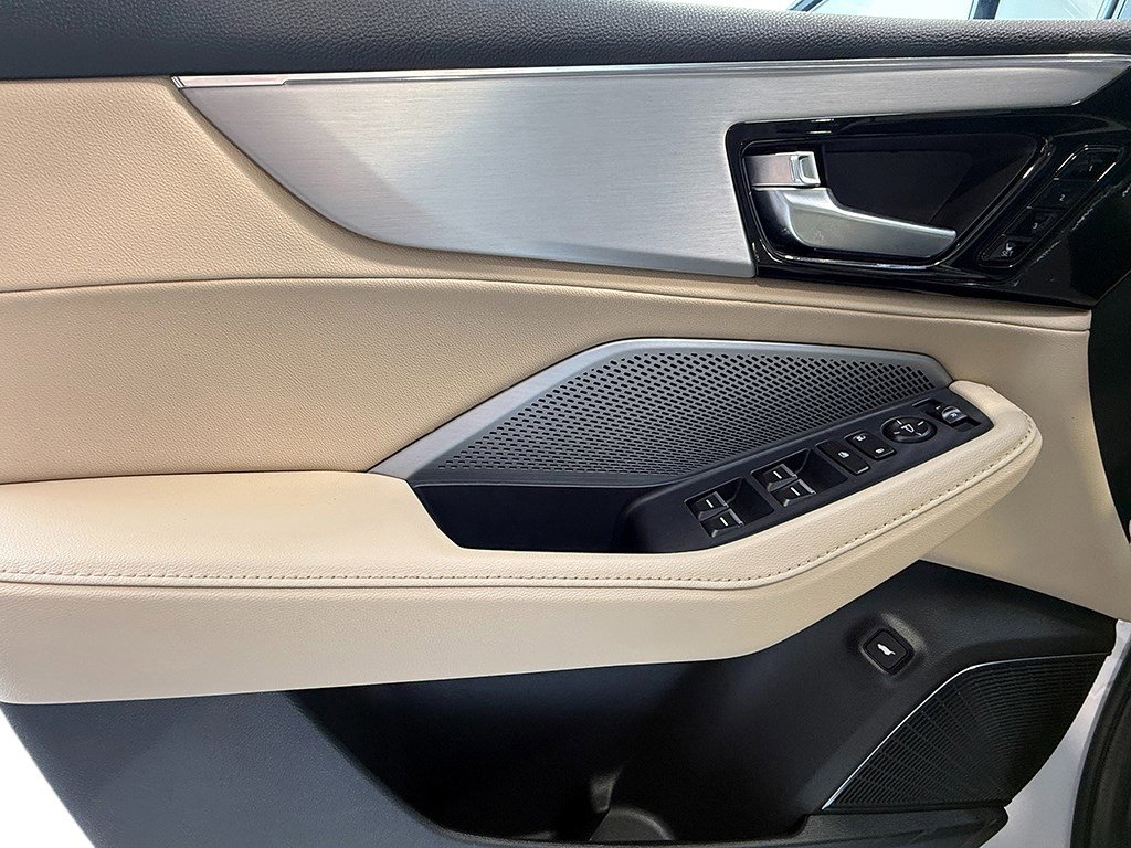 New 2026 Acura MDX SH-AWD image 21