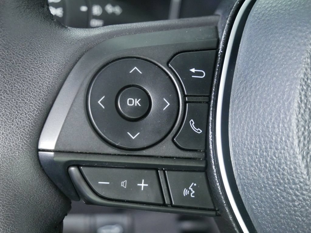 Used 2025 Toyota RAV4 XLE Premium w/ Weather Package AWD/4WD image 25