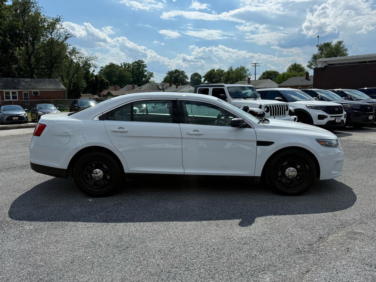 Used 2018 Ford Taurus Police Interceptor w/ Ready For The Road Package FWD image 30