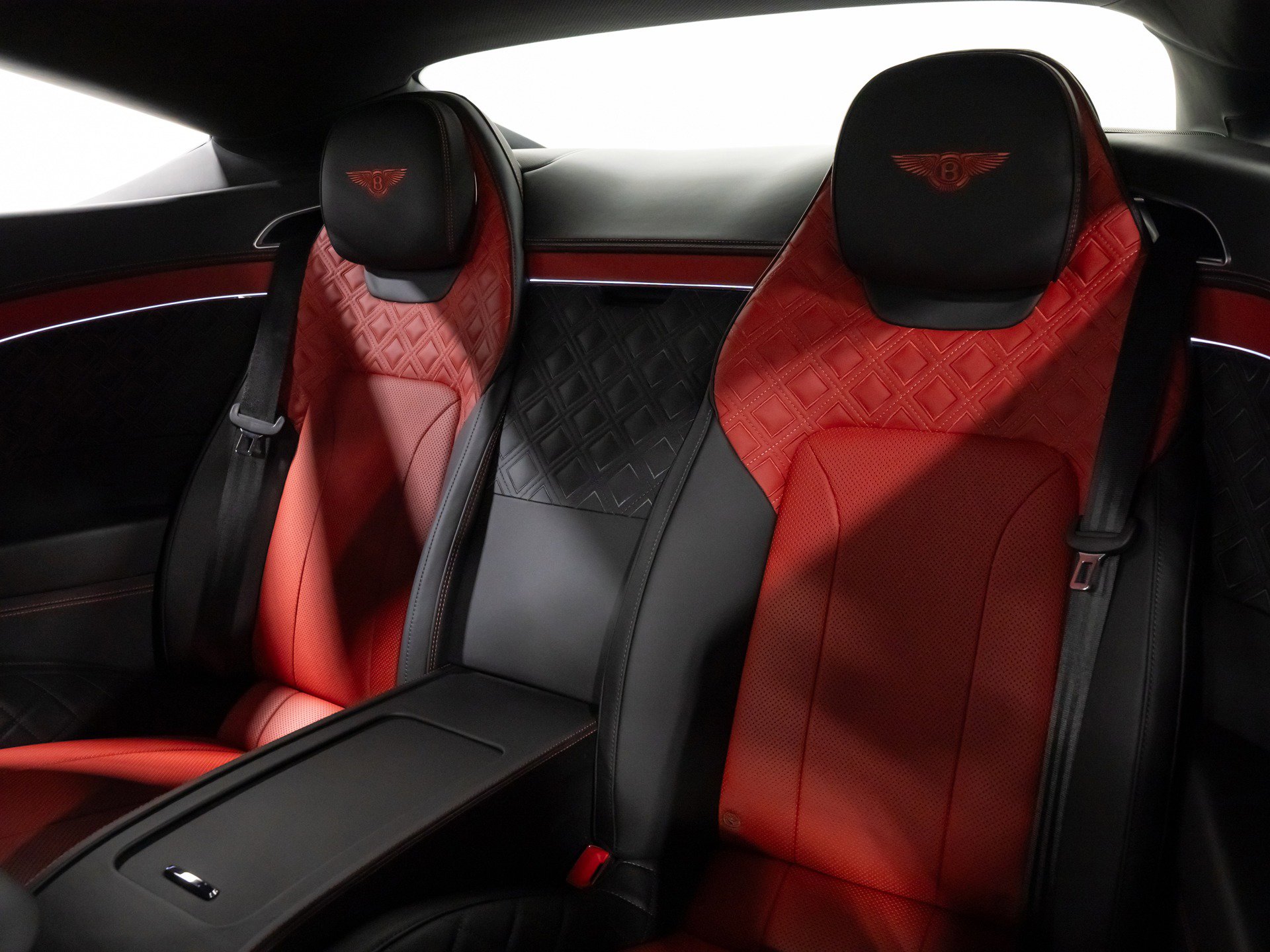 Used 2020 Bentley Continental GT V8 image 52