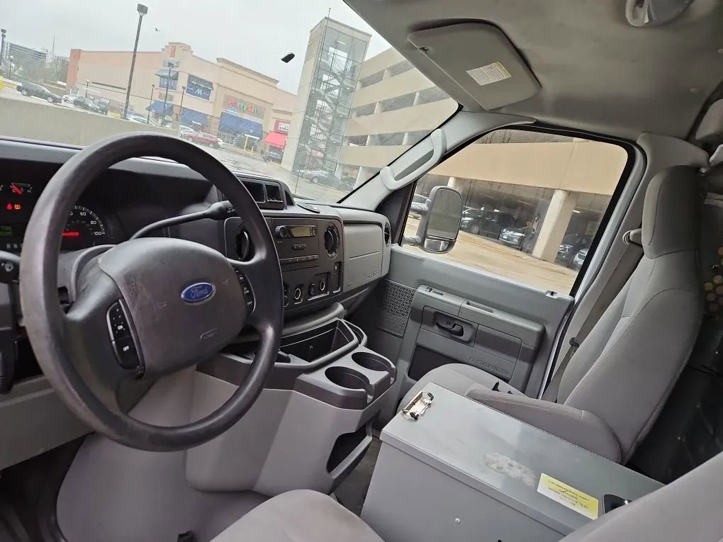 Used 2012 Ford E-150 and Econoline 150 w/ PWR Group image 7