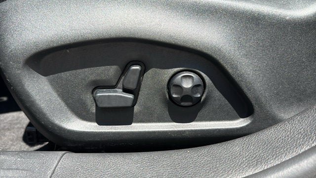 Used 2019 Jeep Compass Limited AWD/4WD image 14