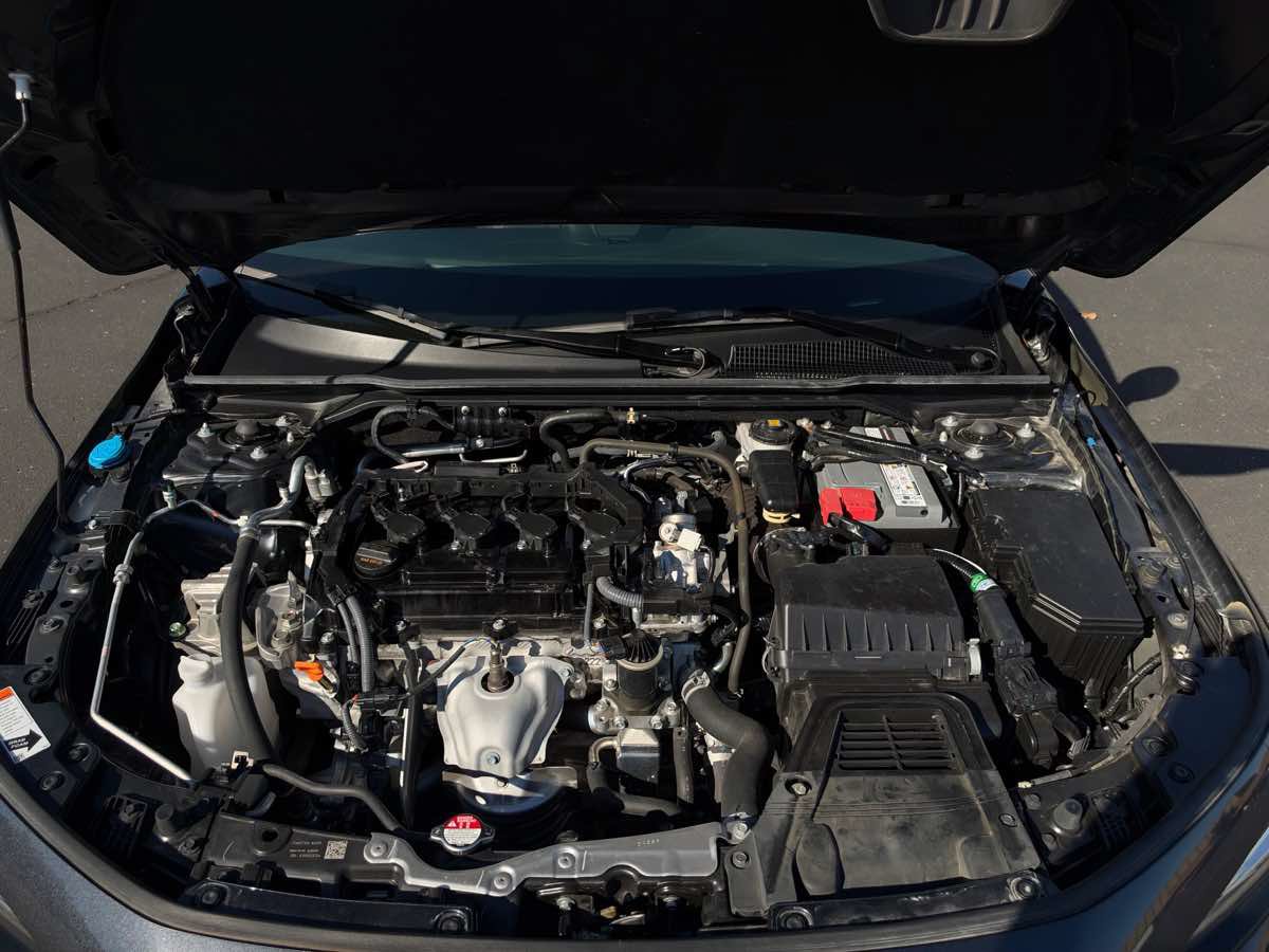 Used 2025 Honda Civic Sport image 10