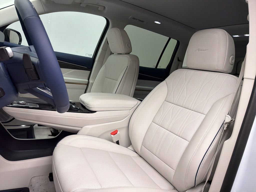New 2026 Buick Enclave Avenir w/ Super Cruise Package image 9
