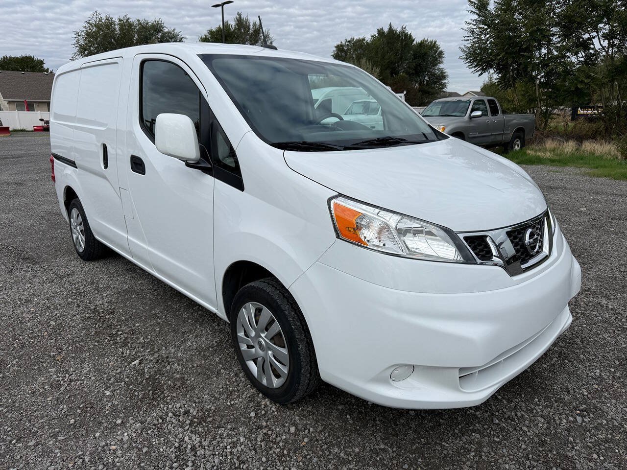 Used 2019 Nissan NV200 SV w/ Navigation Package FWD image 1