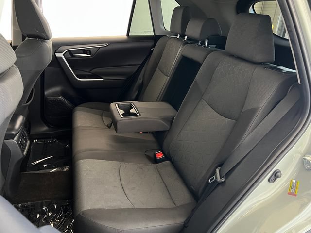 Used 2022 Toyota RAV4 XLE w/ Convenience Package AWD/4WD image 38