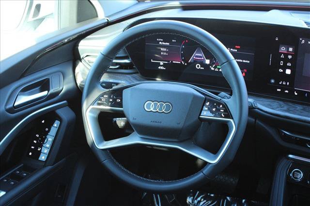 Certified 2025 Audi Q5 Premium w/ Convenience Package AWD/4WD image 24