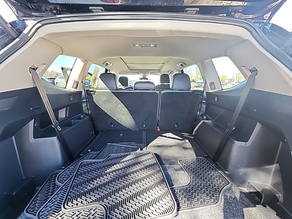 Certified 2023 Volkswagen Atlas SEL image 14