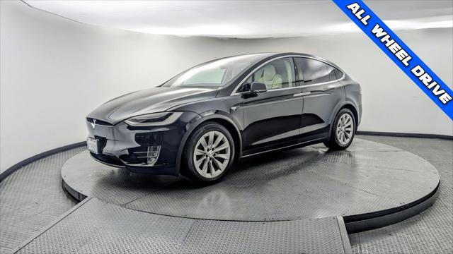 Used 2017 Tesla Model X 75D image 2