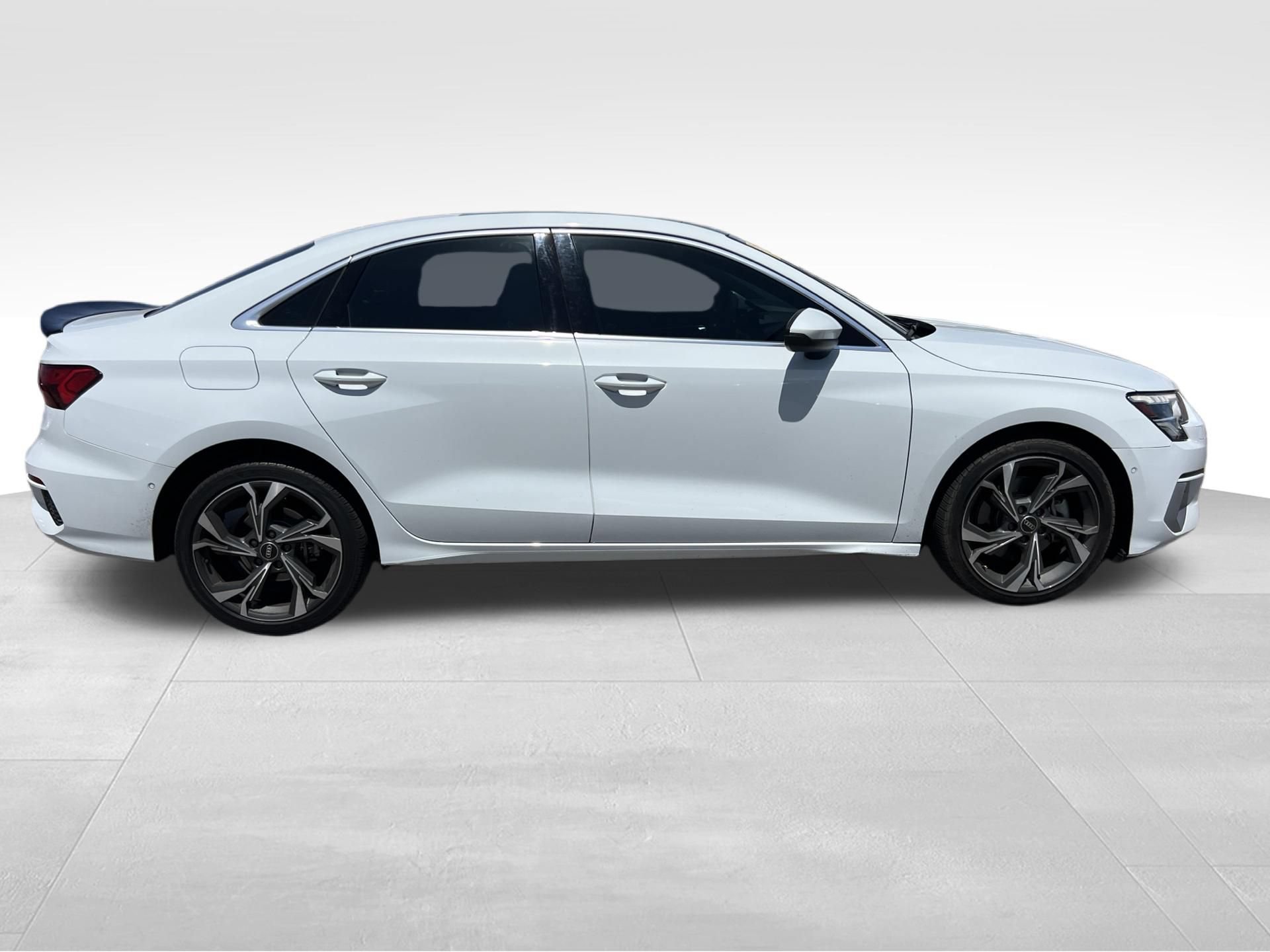 Used 2022 Audi A3 2.0T Premium Plus w/ Premium Plus Package AWD/4WD image 4