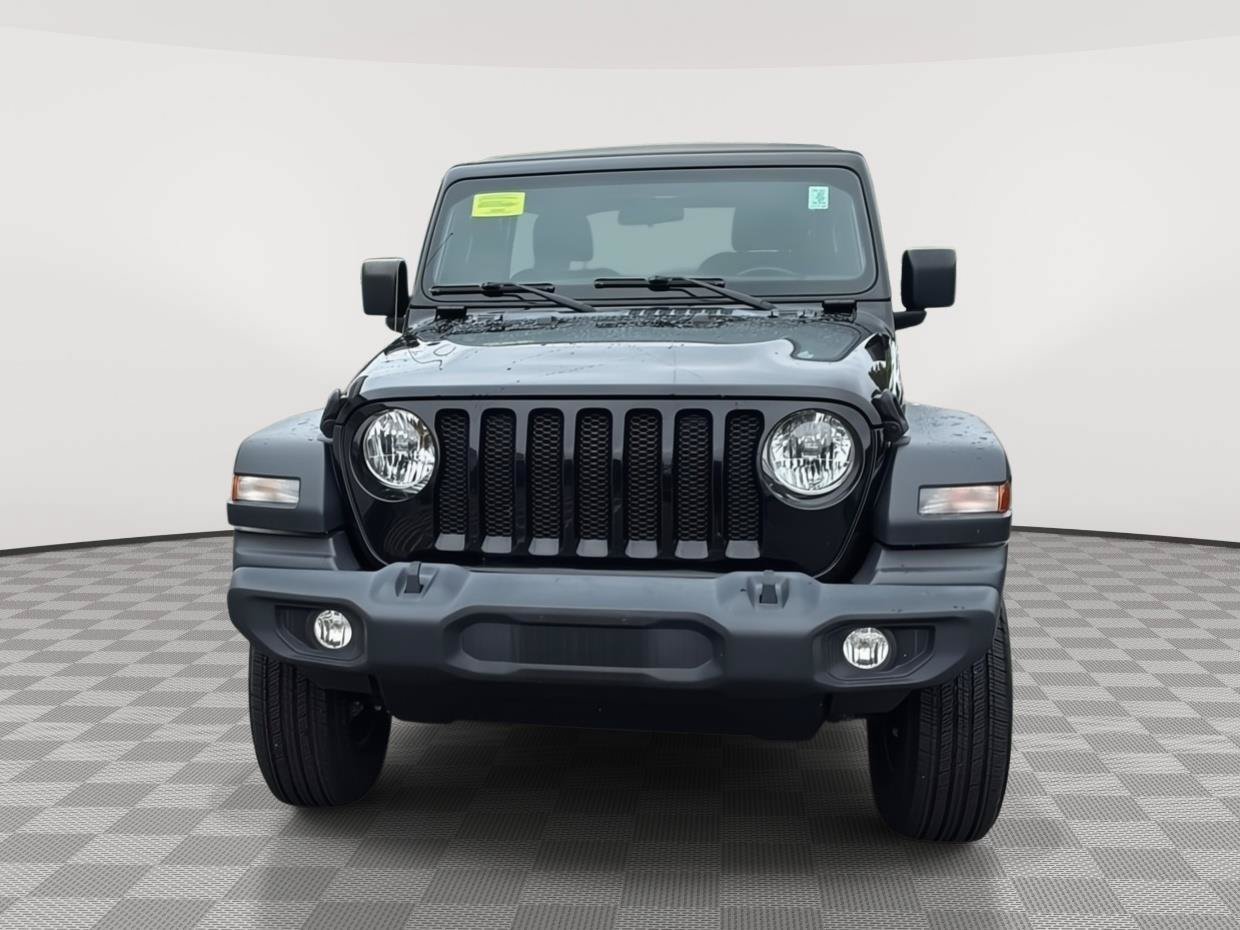 Used 2022 Jeep Wrangler Unlimited Sport AWD/4WD image 2
