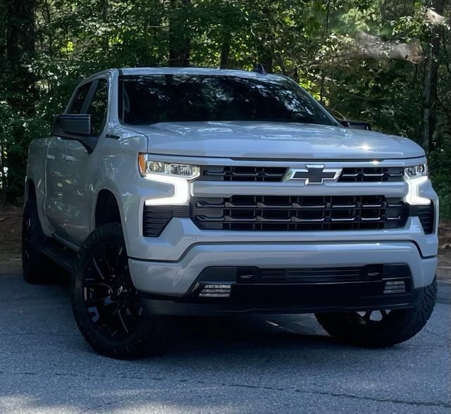 Used 2024 Chevrolet Silverado 1500 RST w/ Convenience Package II AWD/4WD image 9