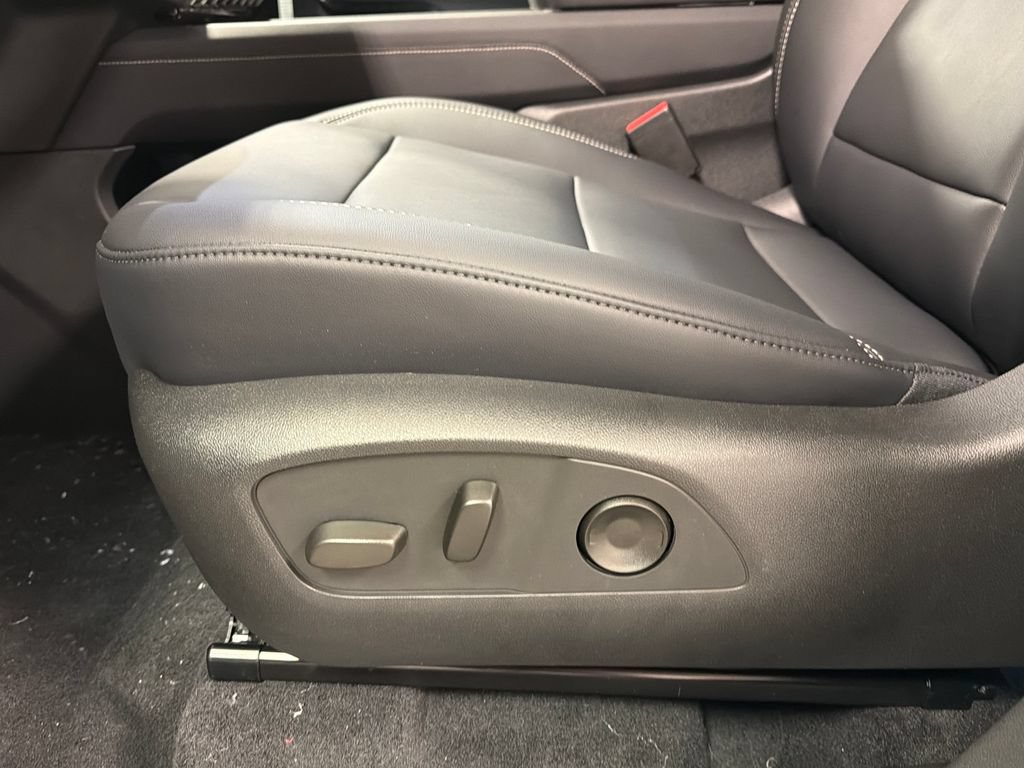 New 2026 GMC Acadia Elevation w/ Black Edition FWD image 23