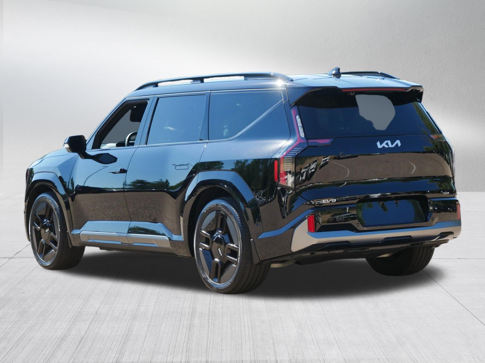 Certified 2024 Kia EV9 GT-Line AWD/4WD image 5