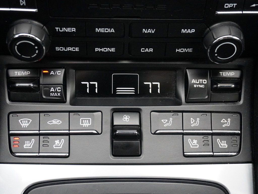 Used 2023 Porsche 718 Boxster S w/ Sport Chrono Package image 46