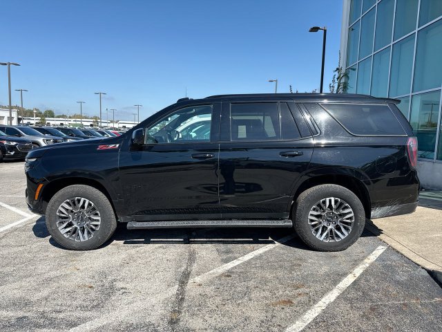 Used 2025 Chevrolet Tahoe Z71 AWD/4WD image 2