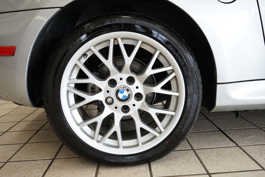 Used 2001 BMW Z3 3.0i RWD image 62