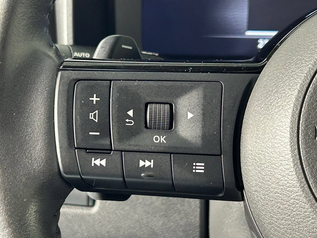 Used 2024 Nissan Rogue SL w/ SL Premium Package AWD/4WD image 28
