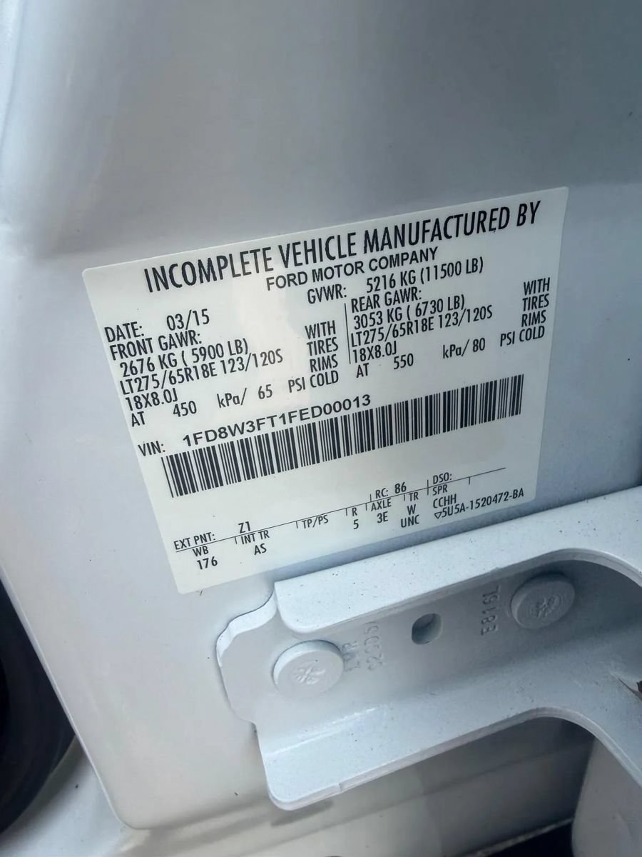 Used 2015 Ford F350 XL w/ Power Equipment Group AWD/4WD image 31