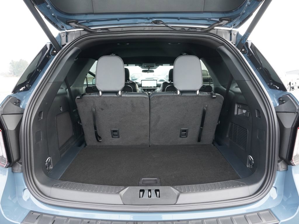 New 2026 Ford Explorer ST-Line image 20