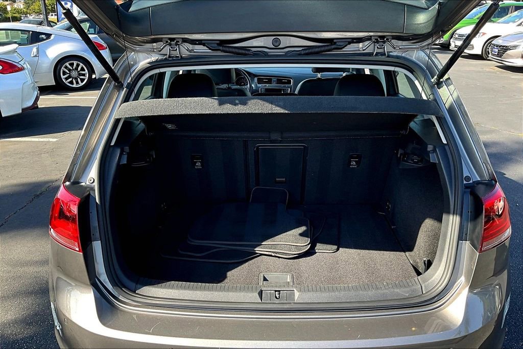 Used 2015 Volkswagen e-Golf SEL Premium FWD image 25