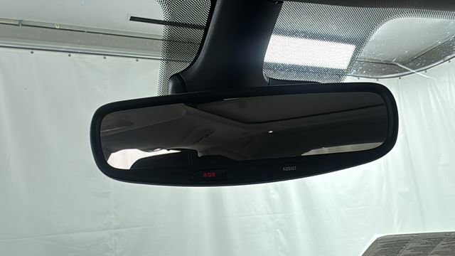 Used 2023 Chrysler Pacifica Limited image 35