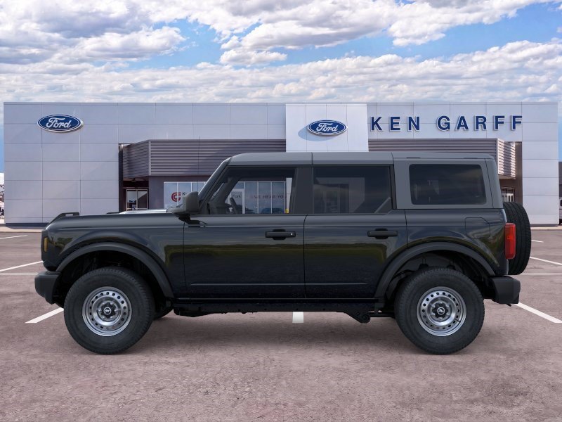 New 2026 Ford Bronco 4-Door AWD/4WD image 3