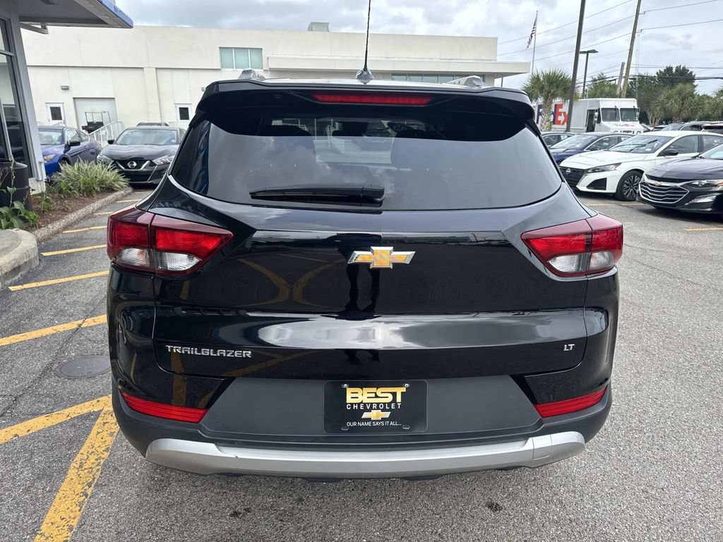 Used 2025 Chevrolet TrailBlazer LT FWD image 7