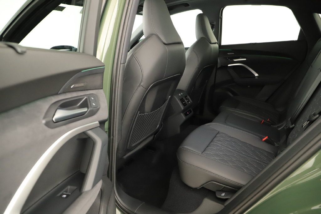 Used 2026 Audi SQ5 Premium Plus AWD/4WD image 27