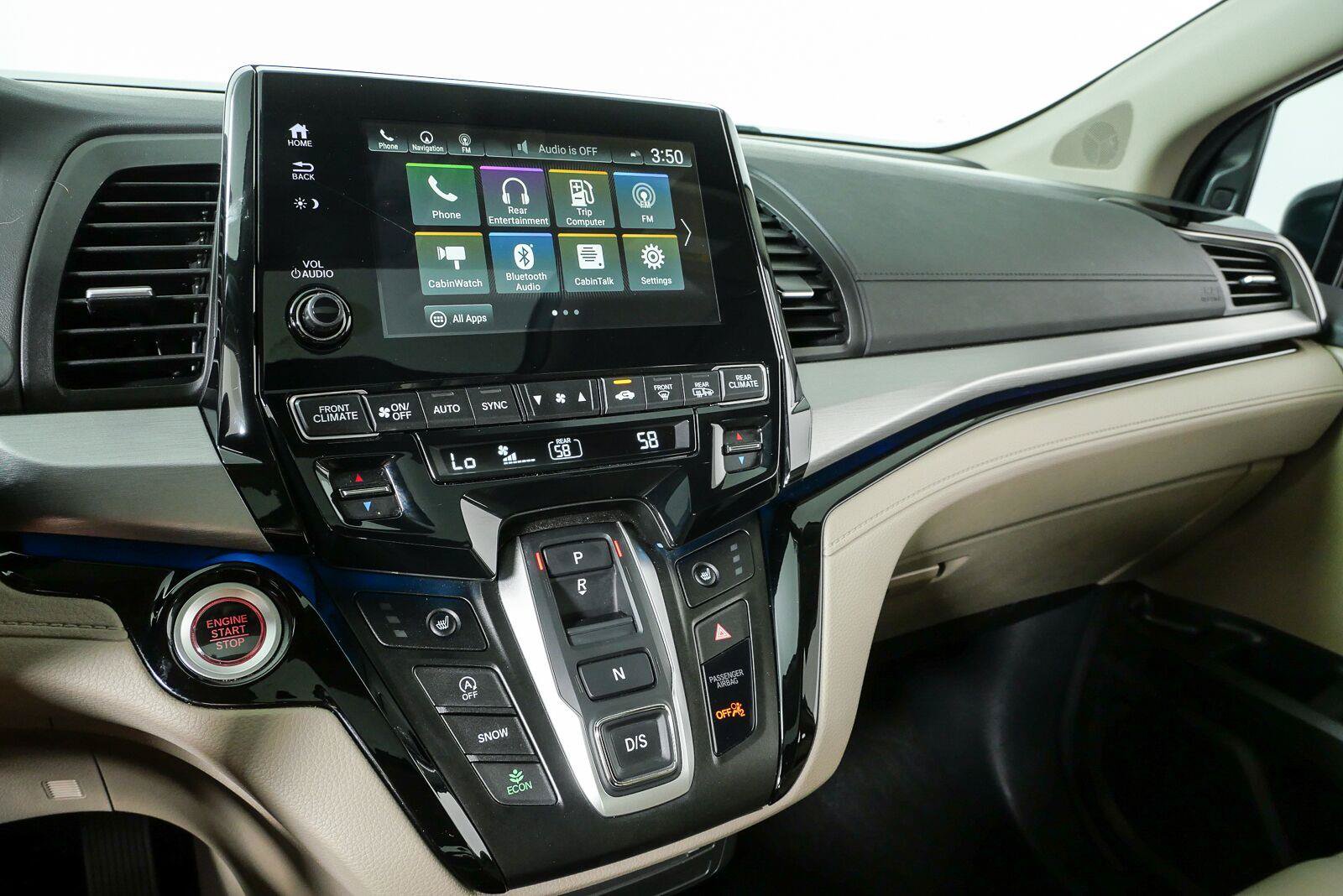 Used 2024 Honda Odyssey Touring image 12