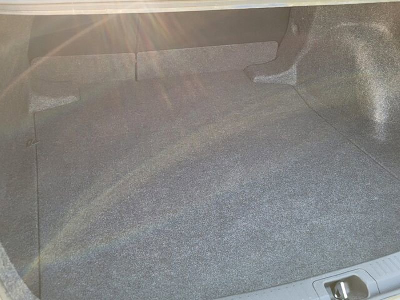 Used 2025 Toyota Corolla LE image 12