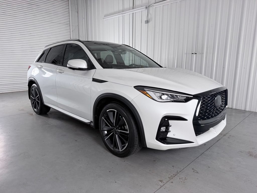 Certified 2023 INFINITI QX50 Sport FWD image 3