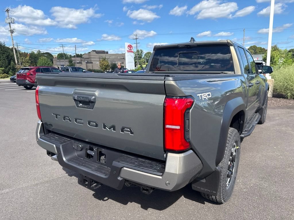 New 2026 Toyota Tacoma TRD Off-Road w/ TRD Off Road Premium Package AWD/4WD image 16
